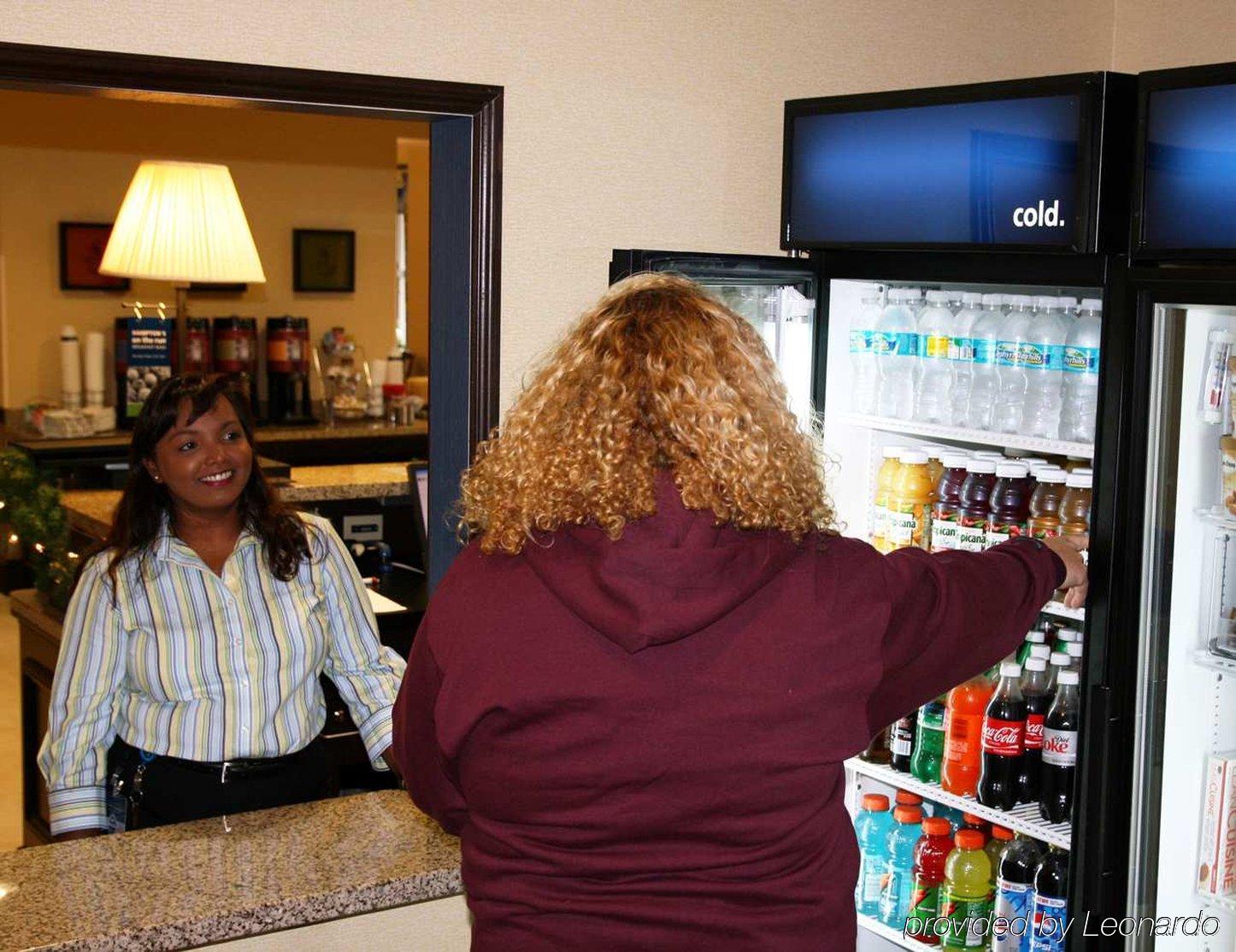 Hampton Inn & Suites Stuart-North Facilități foto