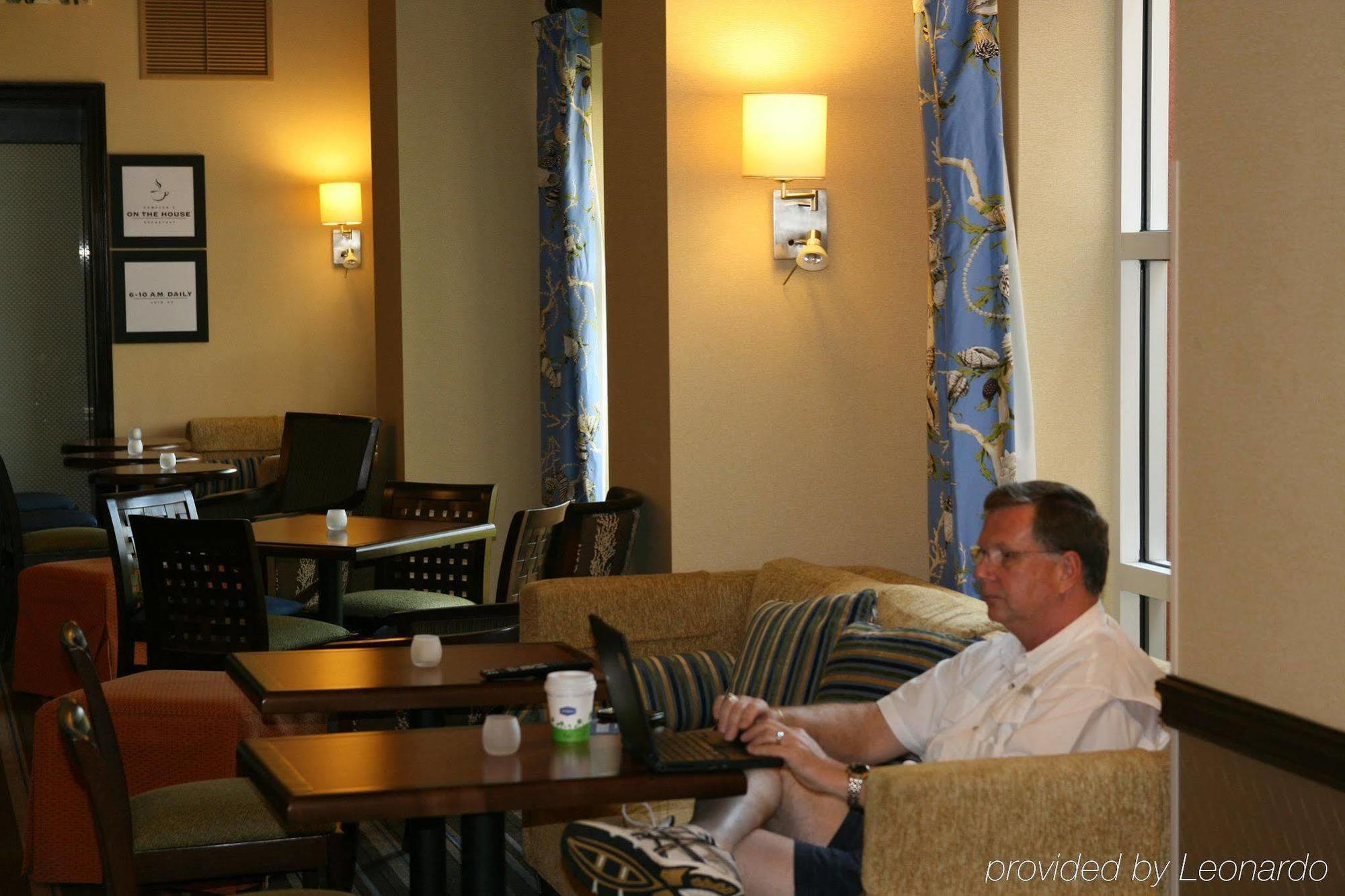 Hampton Inn & Suites Stuart-North Restaurant foto