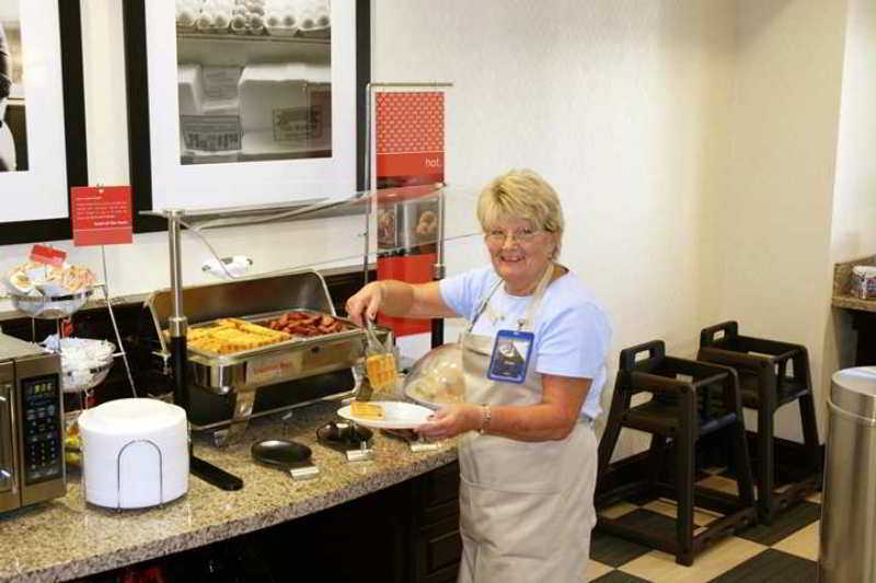Hampton Inn & Suites Stuart-North Restaurant foto